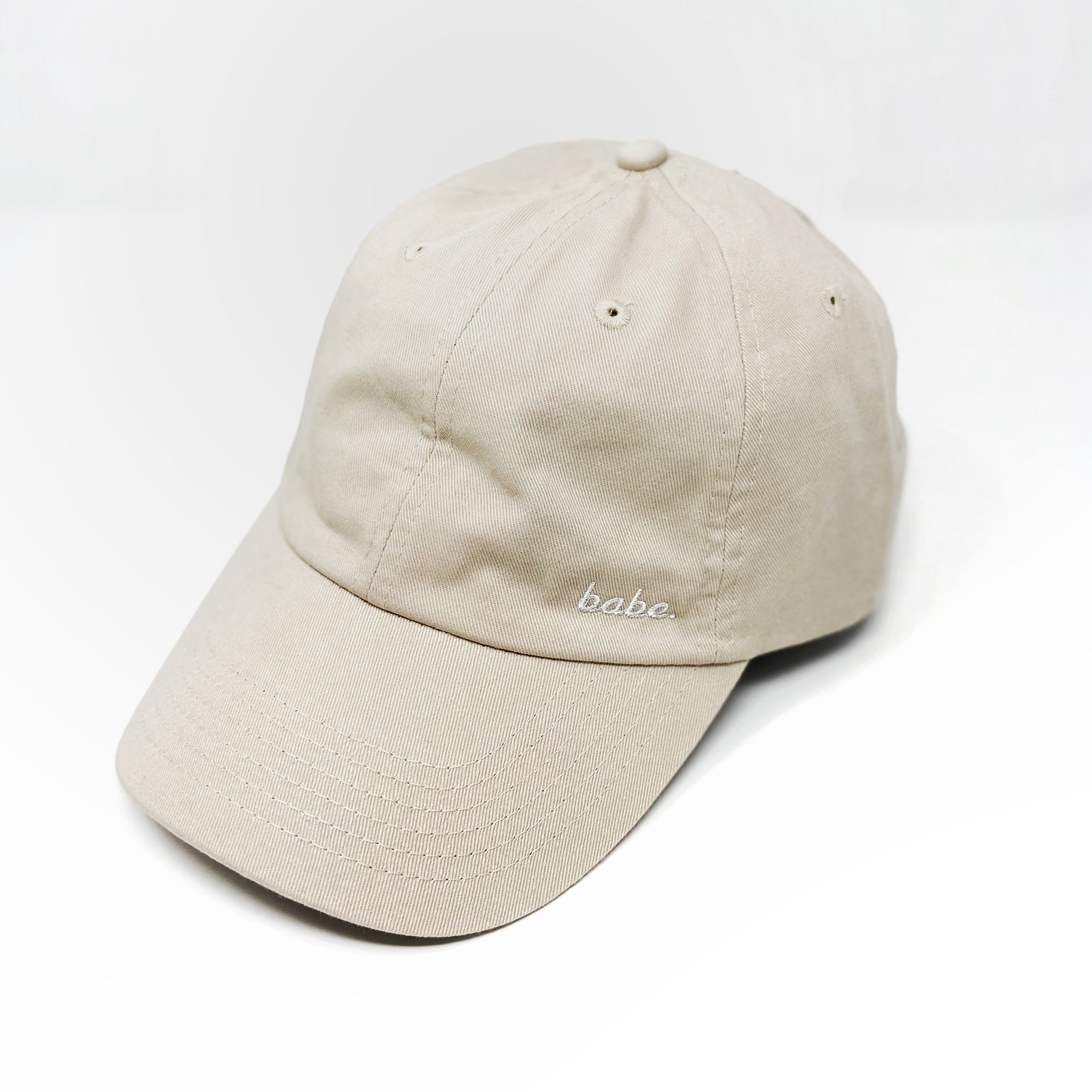 “Babe.” Classic Cap - Beige