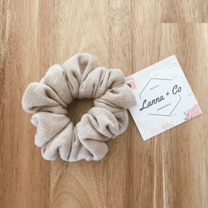 Oatmeal Scrunchie